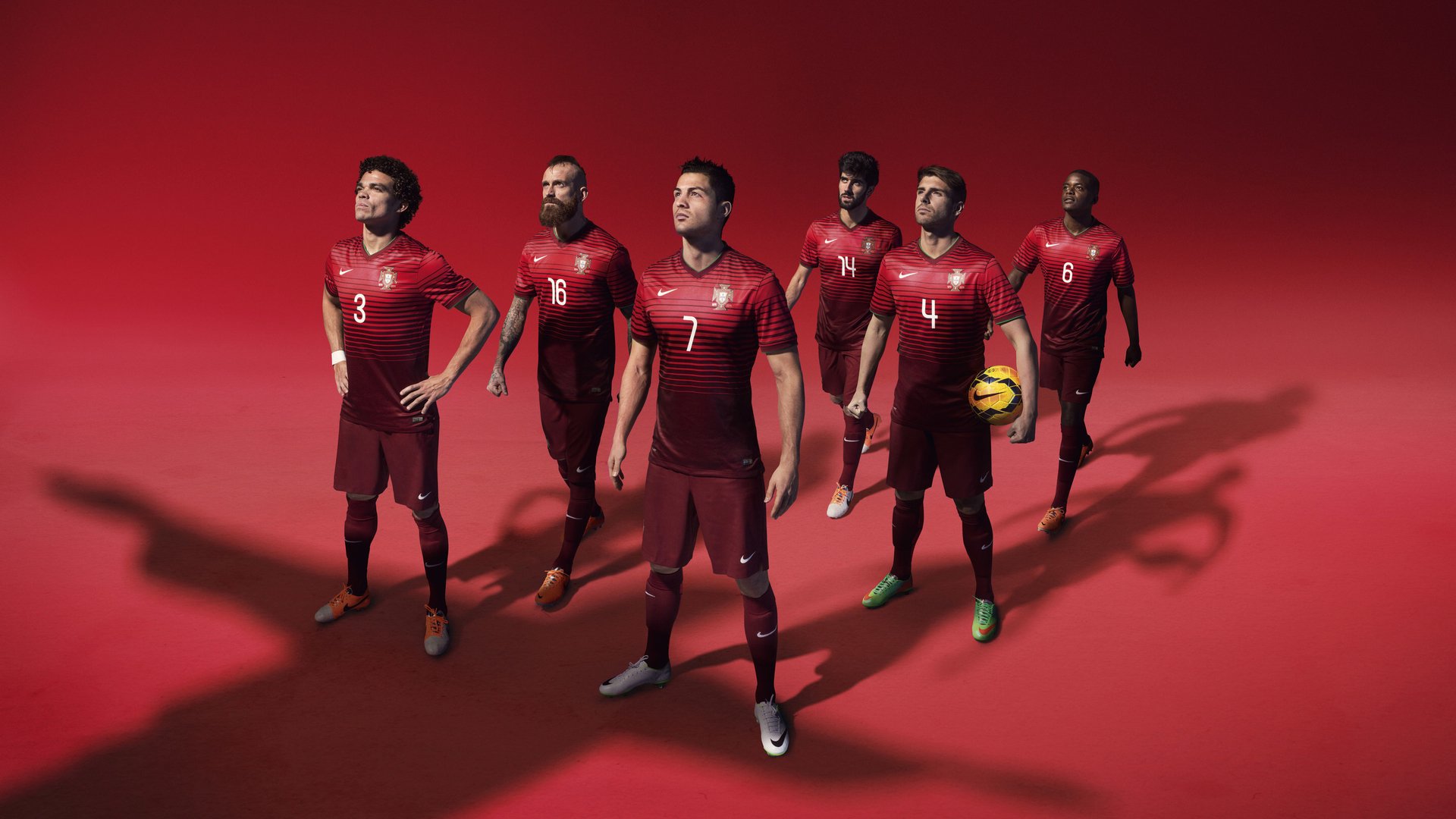 C罗爆发，马赛巅峰对决，胜出冰岛背后的足球哲学